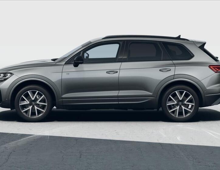 Volkswagen Touareg 1