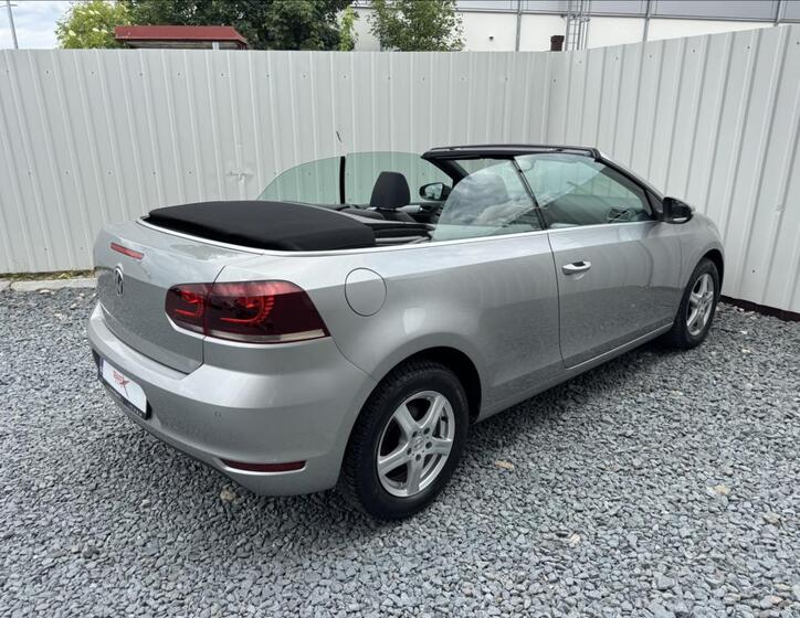 Volkswagen Golf 20