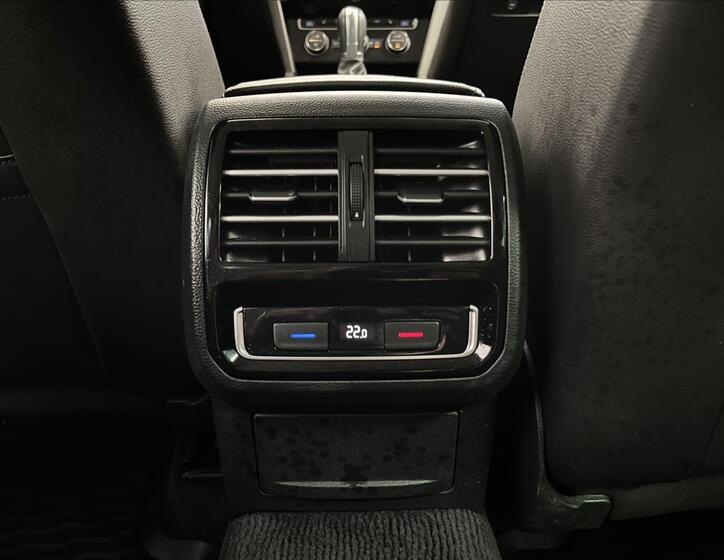 Volkswagen Passat 26
