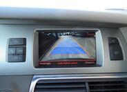Audi Q7 11