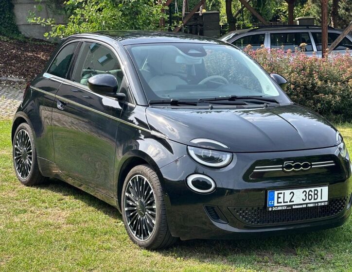 Fiat 500e 1