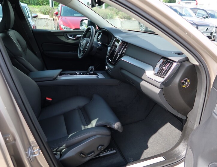 Volvo XC60 12