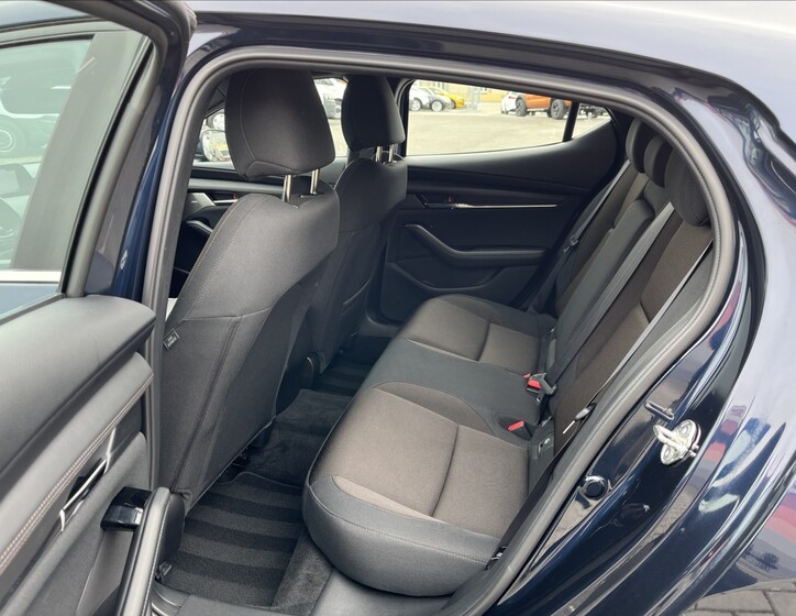 Mazda 3 19