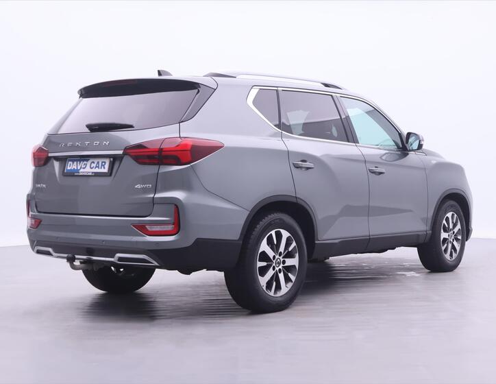 SsangYong Rexton 7