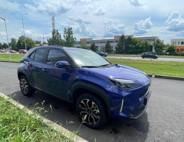Toyota Yaris Cross 4