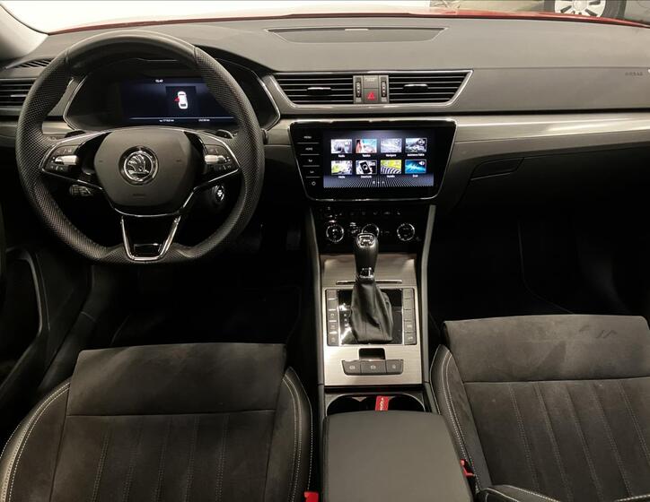 Škoda Superb 5