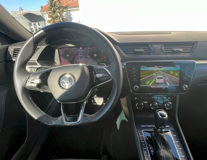 Škoda Superb 21
