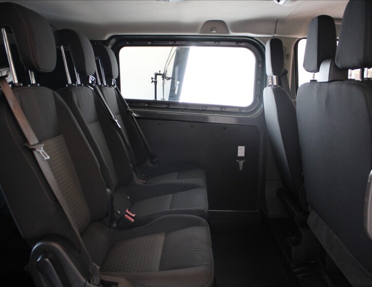 Ford Transit Custom 7