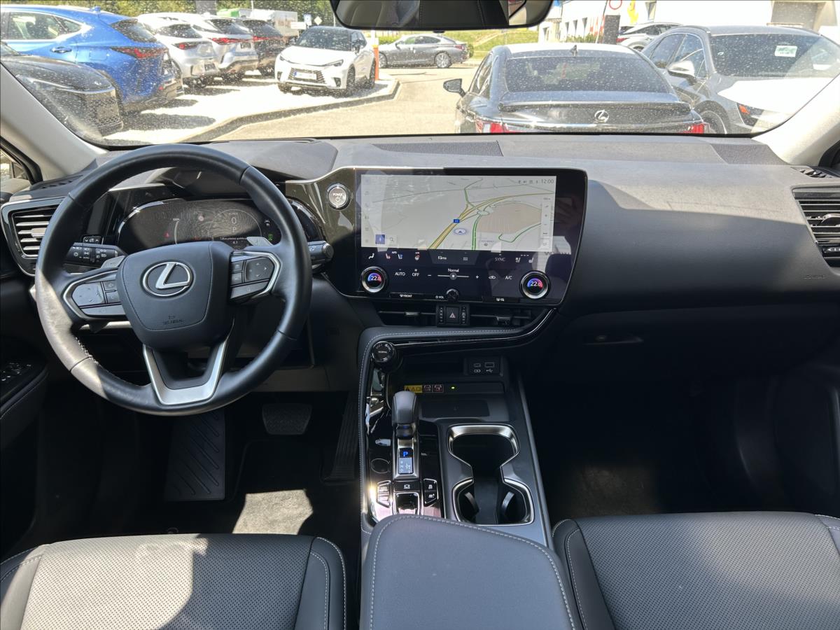 Lexus NX 450h+