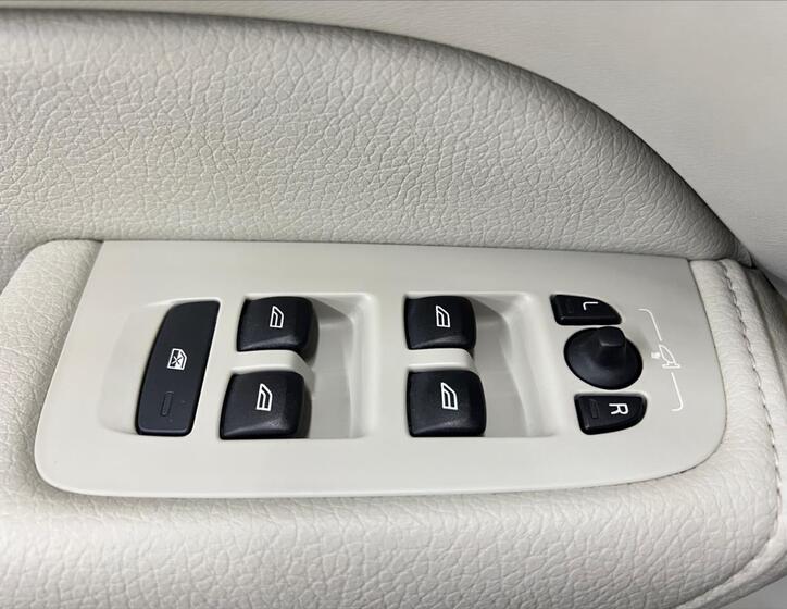 Volvo XC60 27