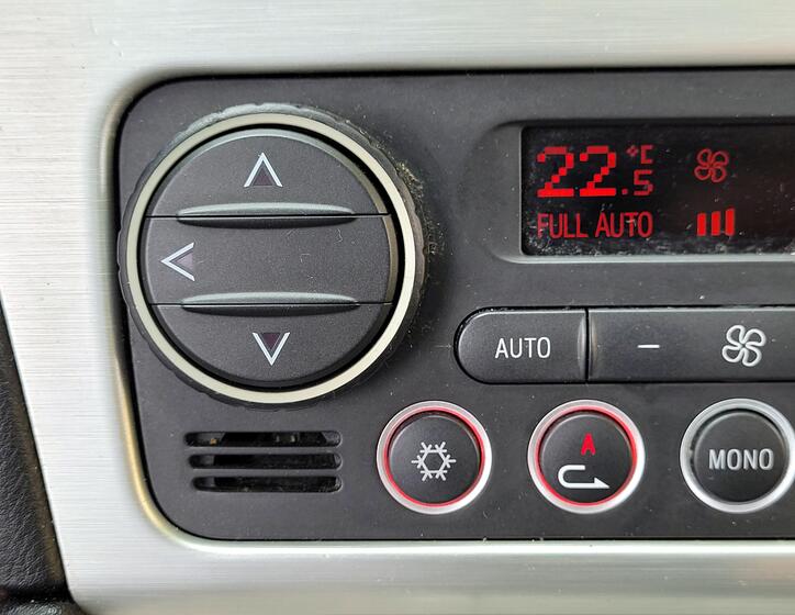Alfa Romeo Brera 18