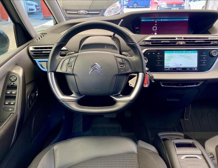 Citroën Grand C4 SpaceTourer 25