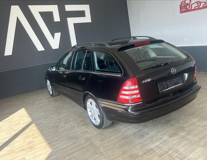 Mercedes-Benz Třídy C 7