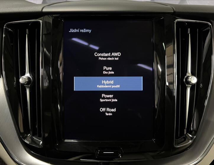 Volvo XC60 19