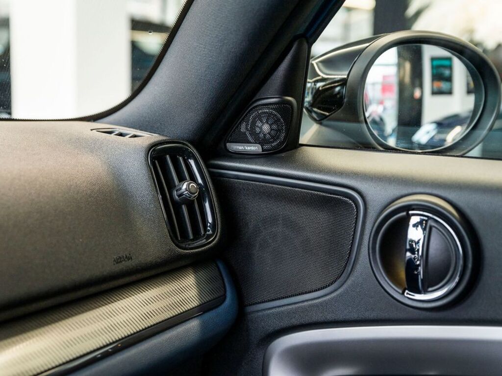 Mini Countryman 14