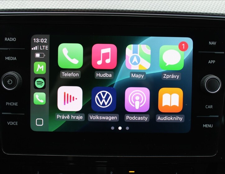 Volkswagen Passat 18