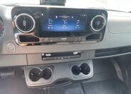 Mercedes-Benz Sprinter 12