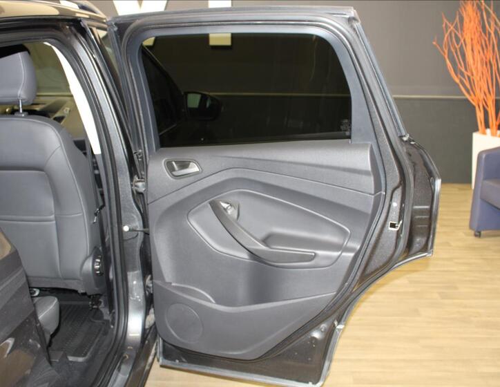 Ford Kuga 22