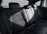 Mercedes-Benz GLA 6
