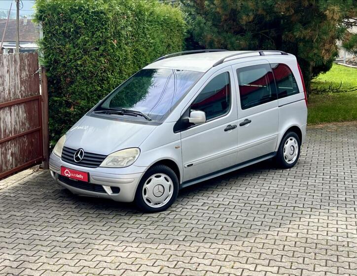 Mercedes-Benz Vaneo 1