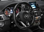 Mercedes-Benz GLE 17