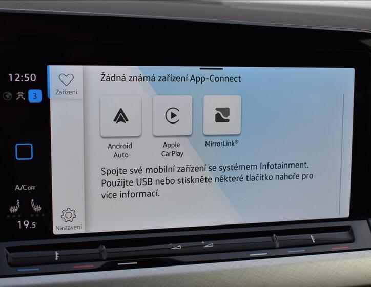 Volkswagen Golf 40