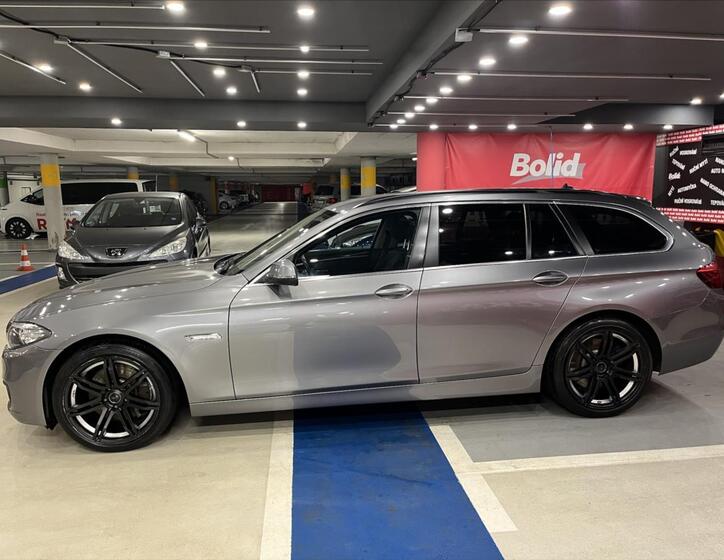 BMW Řada 5 7
