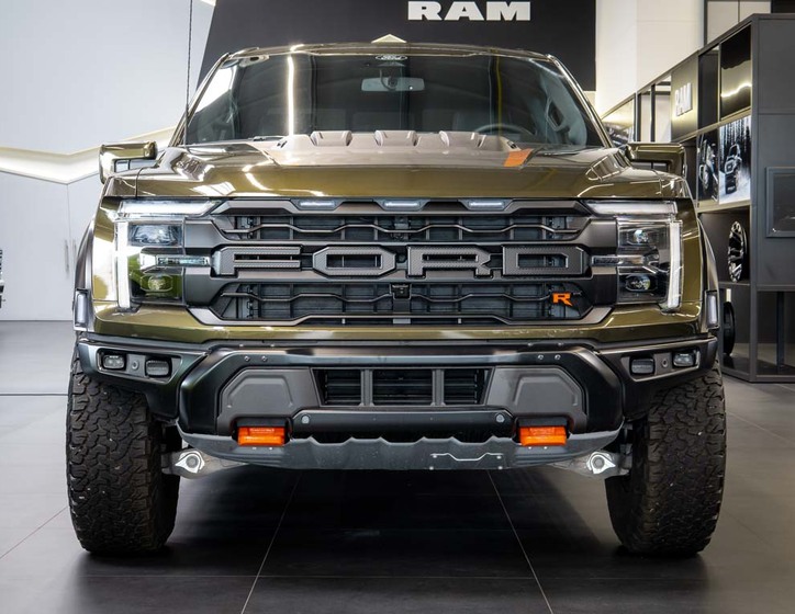 Ford F-150 9