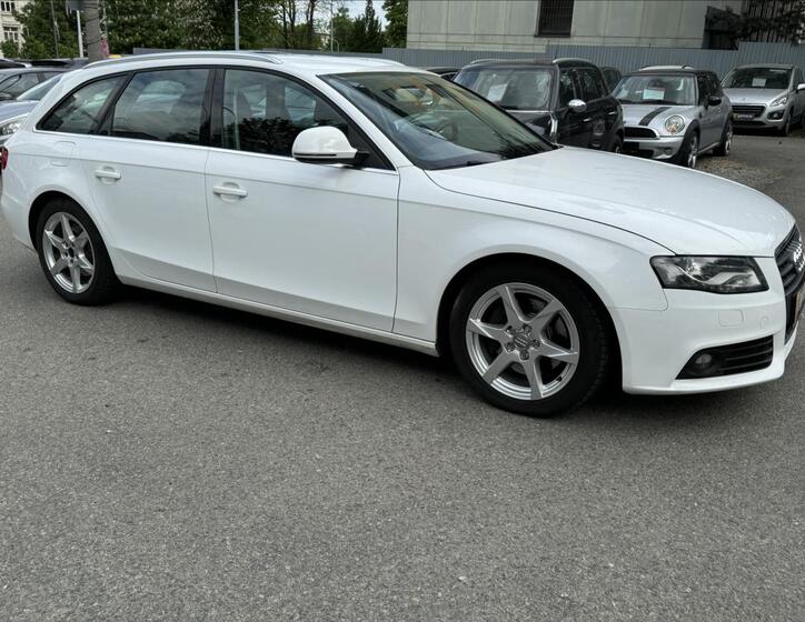 Audi A4 11
