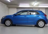 KIA Rio 8