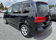 Volkswagen Touran 5
