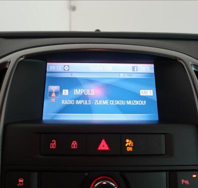 Opel Astra 11