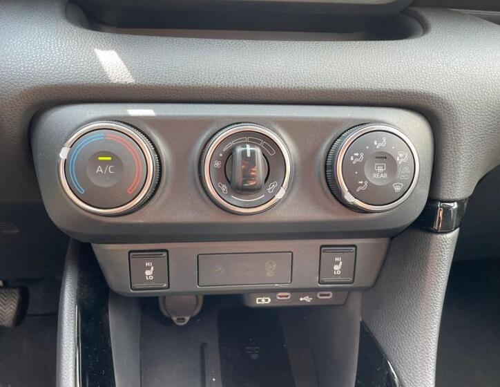 Toyota Yaris 22