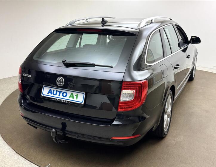 Škoda Superb 4