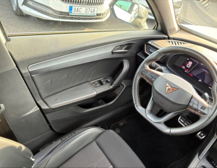 Cupra Formentor 9