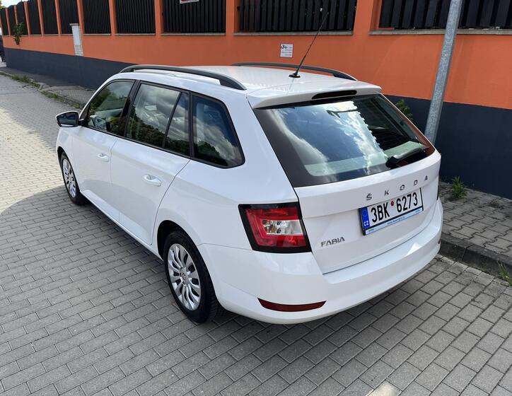 Škoda Fabia 27