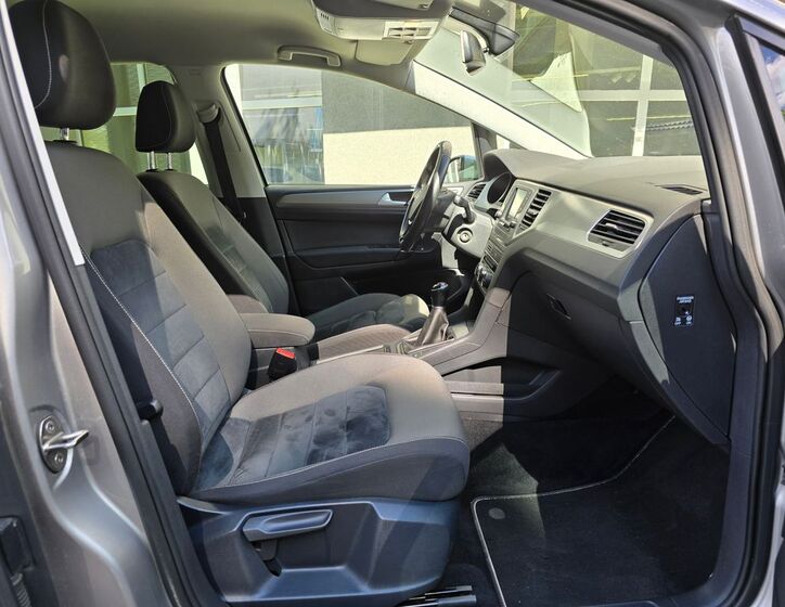 Volkswagen Golf Sportsvan 20
