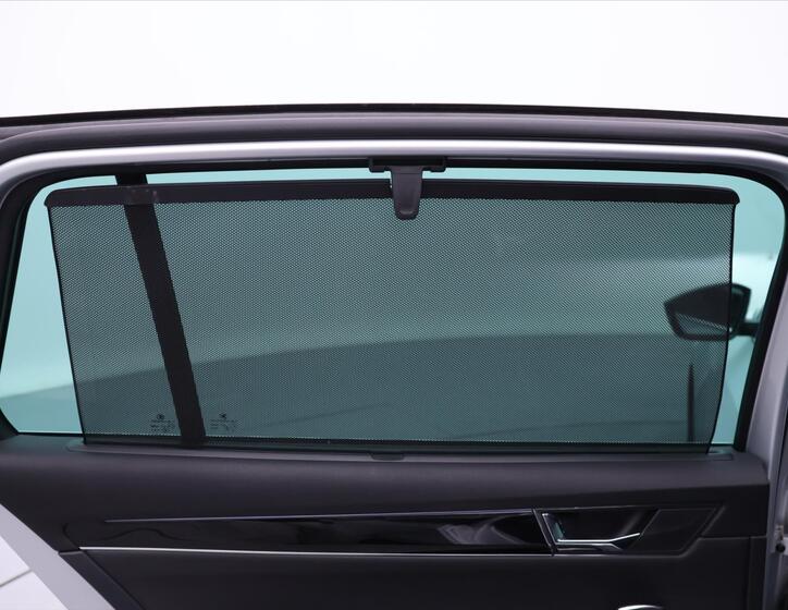Škoda Superb 33