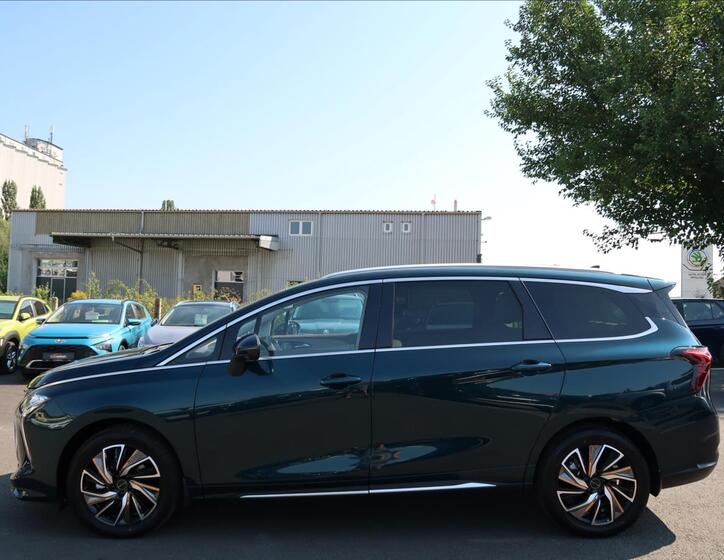 Dongfeng U-Tour 6