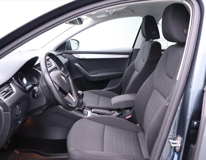 Škoda Octavia 11