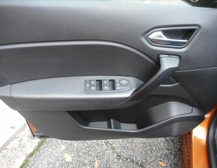 Renault Captur 14