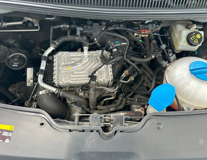 Volkswagen Multivan 43