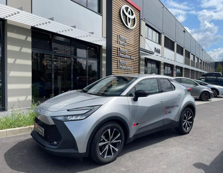 Toyota C-HR 3