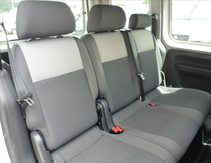 Volkswagen Caddy 28