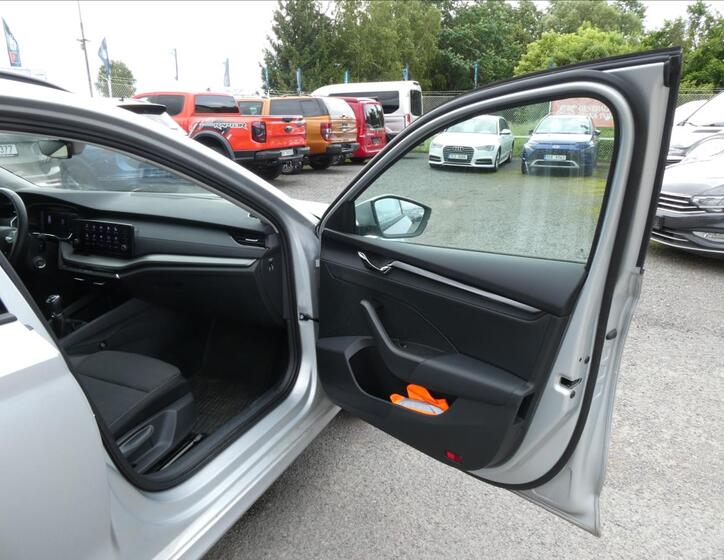 Škoda Octavia 21