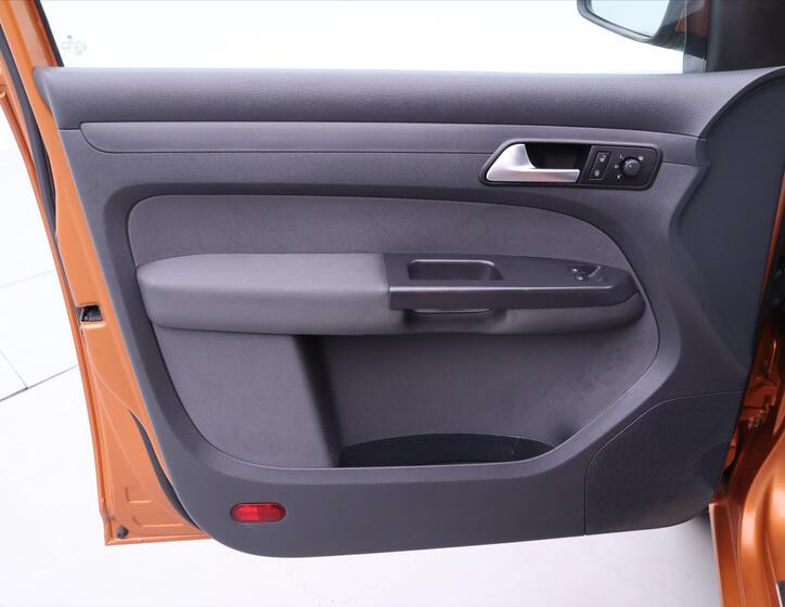 Volkswagen Caddy 11