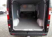 Opel Vivaro 11