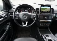Mercedes-Benz GLS 9