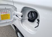 Mitsubishi Outlander 26