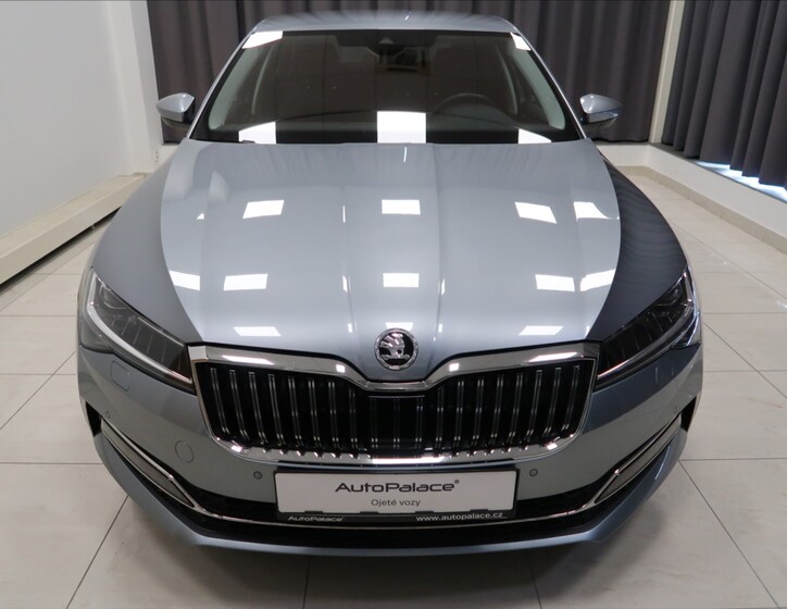 Škoda Superb 2